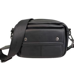 Boutique Unisex Fanny Pack Crossbody Sling Bag Black Leather Streetwear NWOT